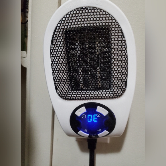 NIB Electric Portable Heater Plug in Wall Room Heating Mini - Picture 3 of 12